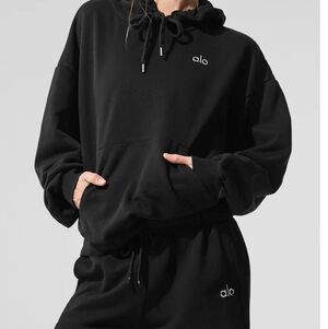 NWT ALO Yoga Black Accolade Hoodie